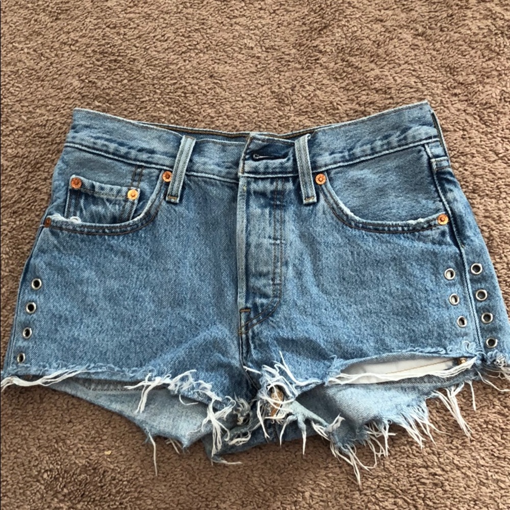 Levi’s shorts